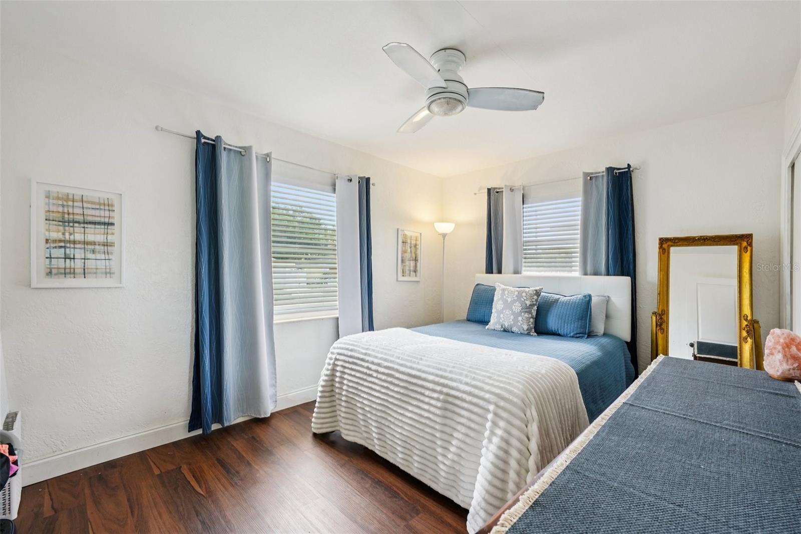 Image 16 of 23 For 6527 3rd Avenue S