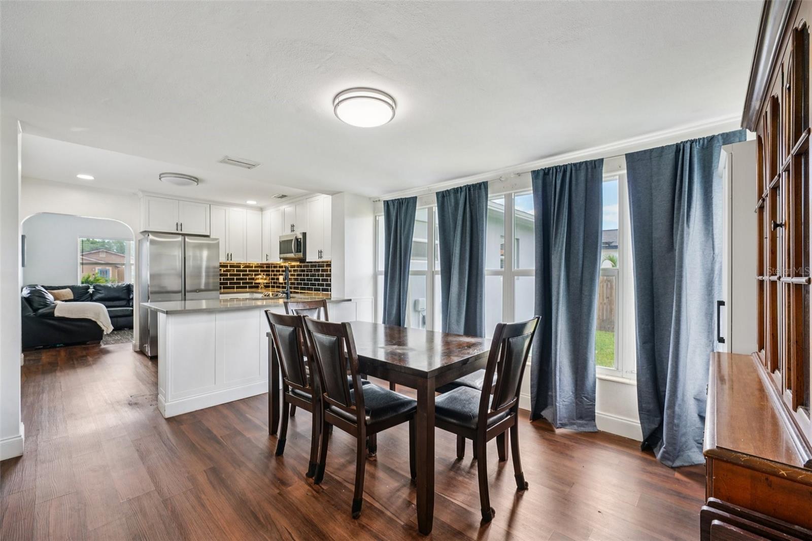 Image 7 of 23 For 6527 3rd Avenue S