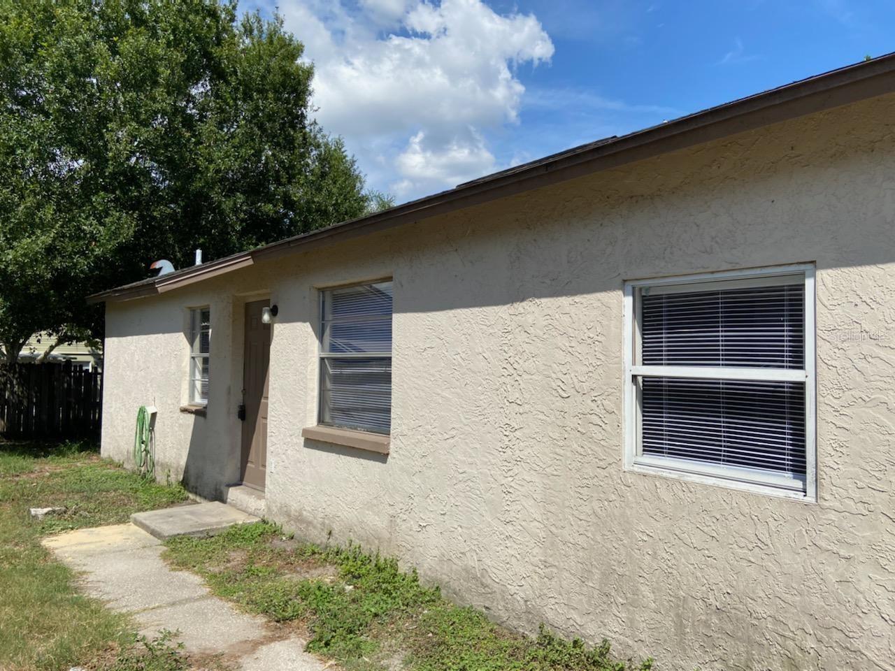 Image 2 of 8 For 3149 Huron Avenue