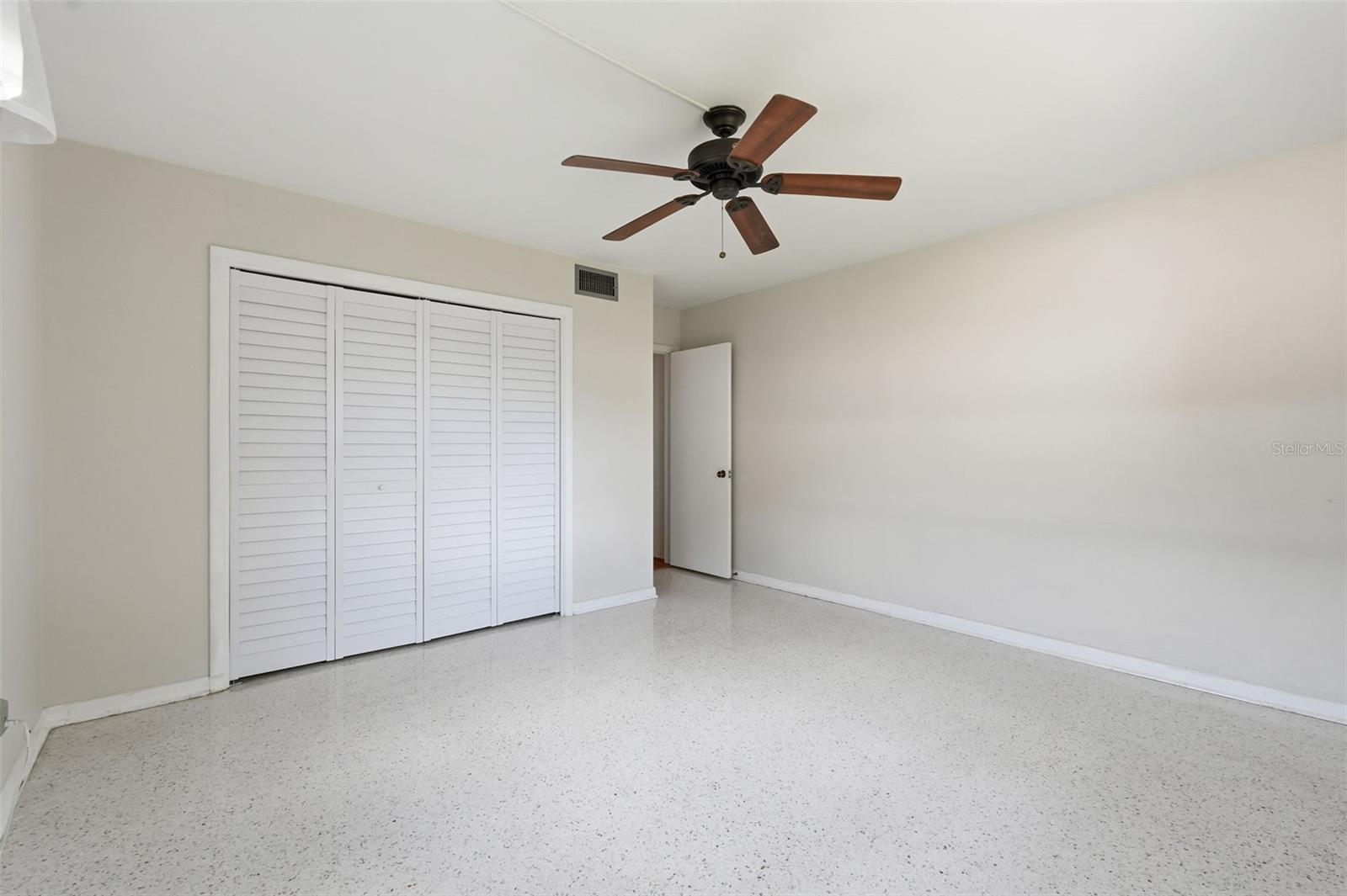 Image 17 of 36 For 1857 Belleair Road