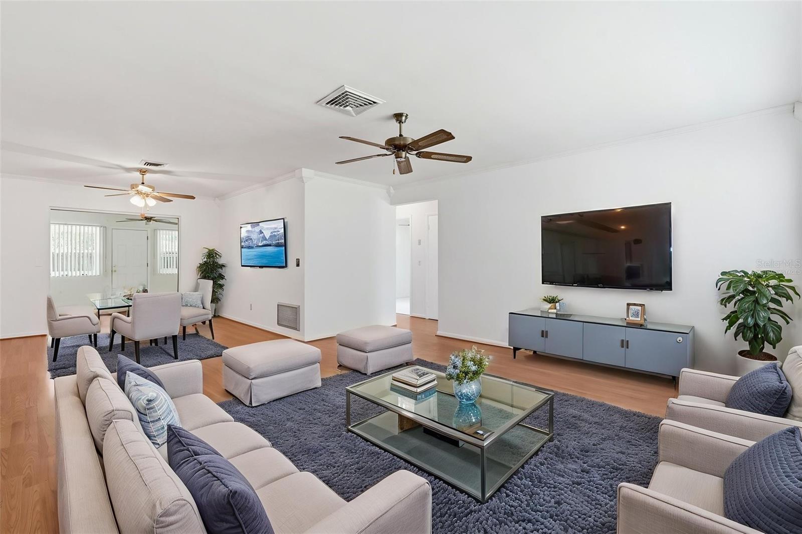 Image 4 of 36 For 1857 Belleair Road