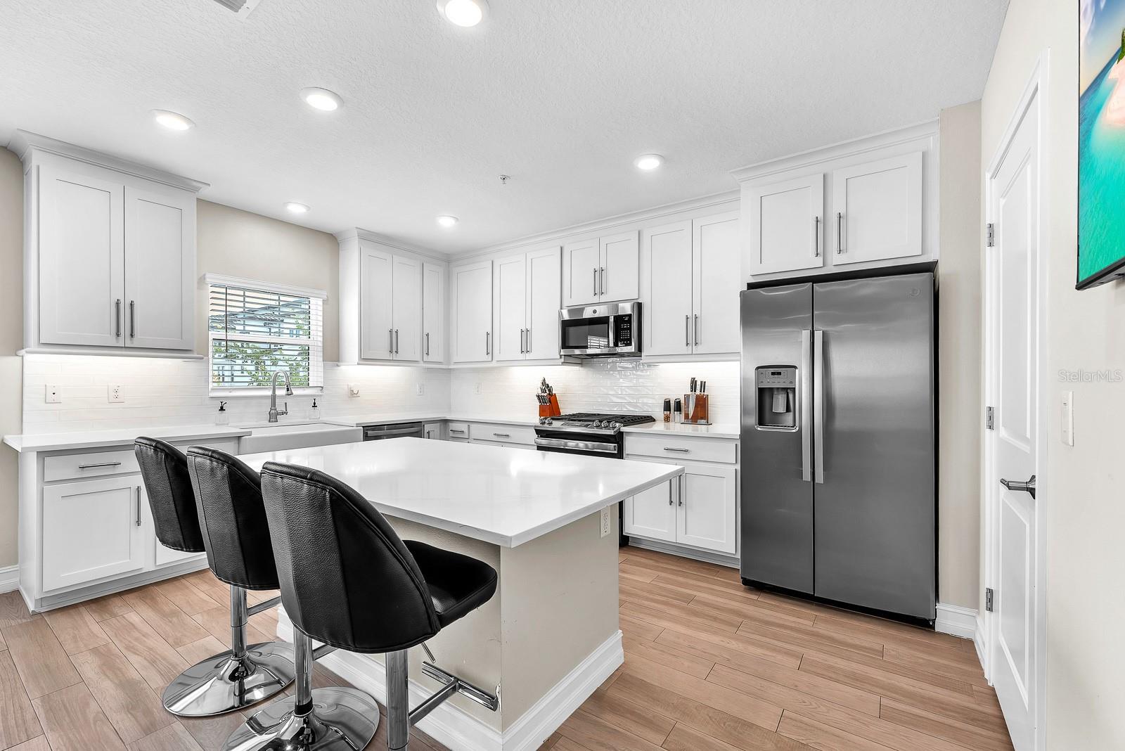 Image 16 of 42 For 5351 Bridge Street 16