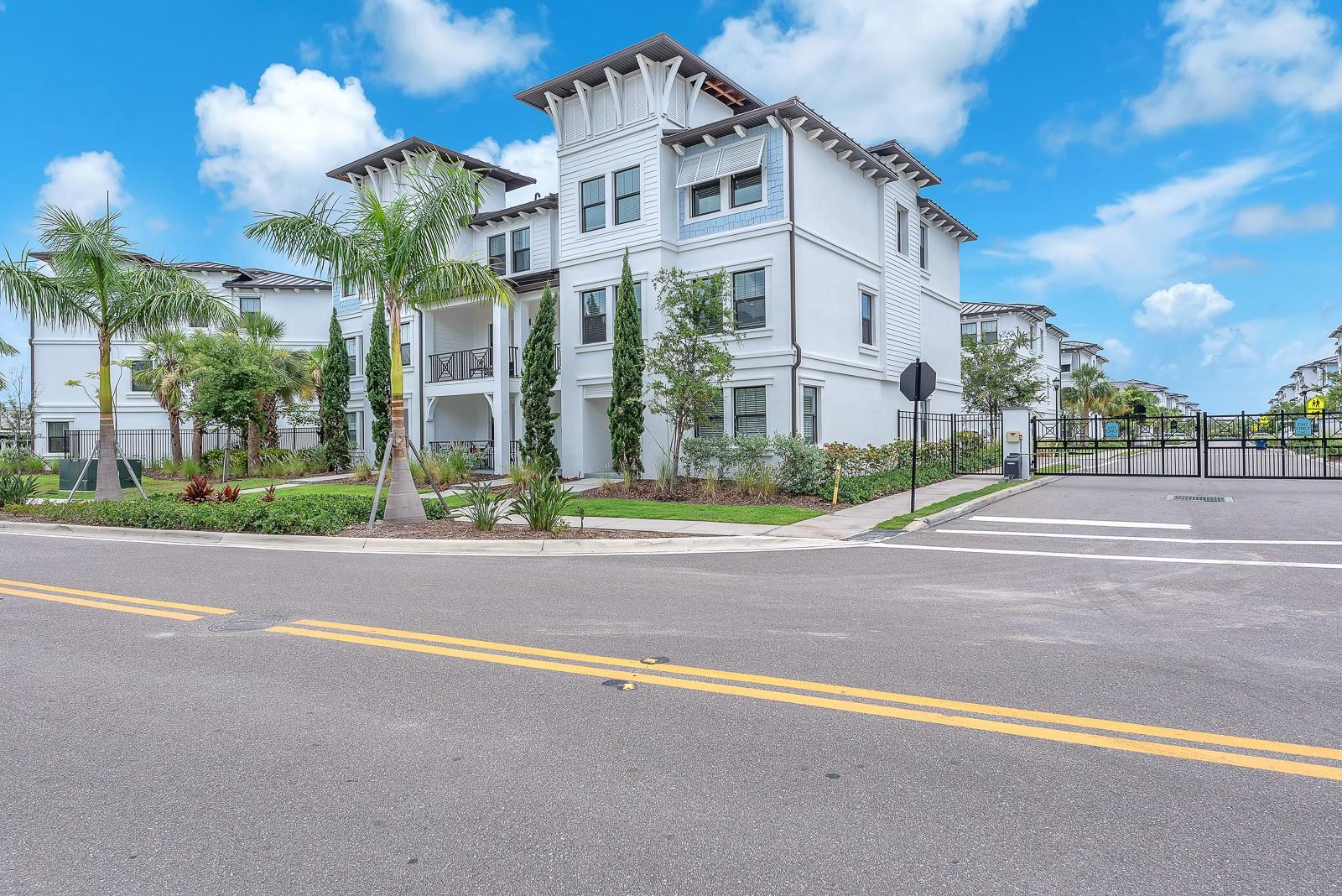 Image 32 of 42 For 5351 Bridge Street 16