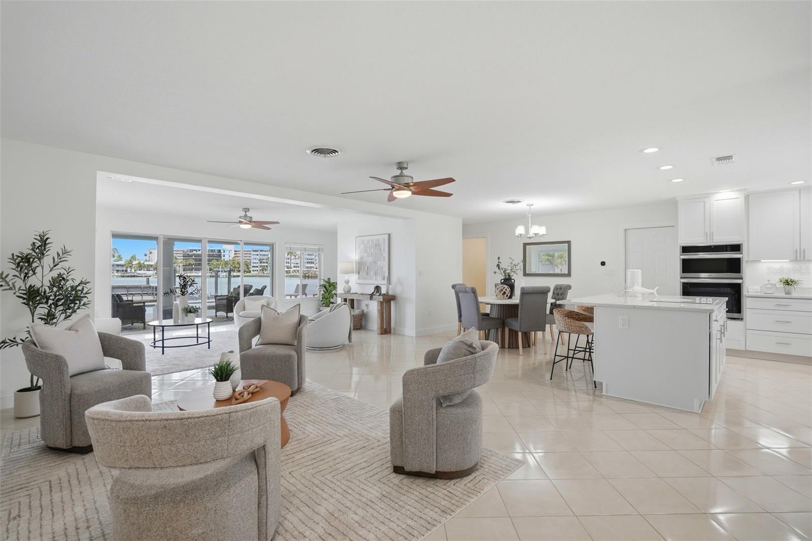 Image 16 of 43 For 7172 Shore Drive S