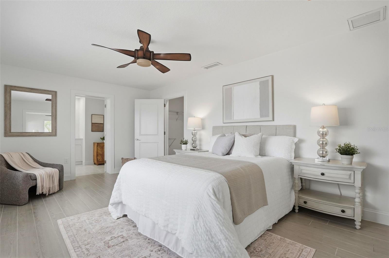 Image 17 of 43 For 7172 Shore Drive S