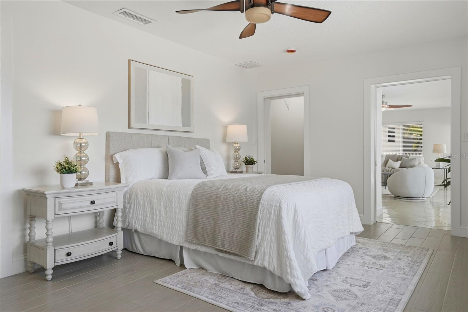 Image 18 of 43 For 7172 Shore Drive S