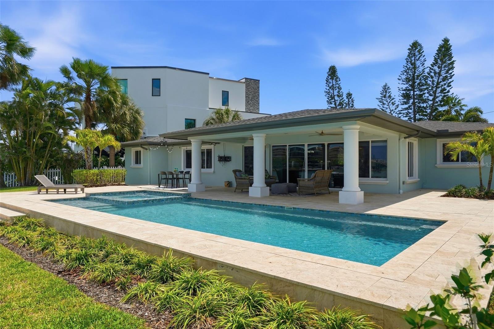 Image 26 of 43 For 7172 Shore Drive S