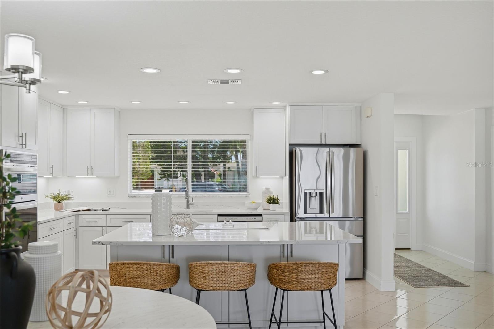 Image 7 of 43 For 7172 Shore Drive S