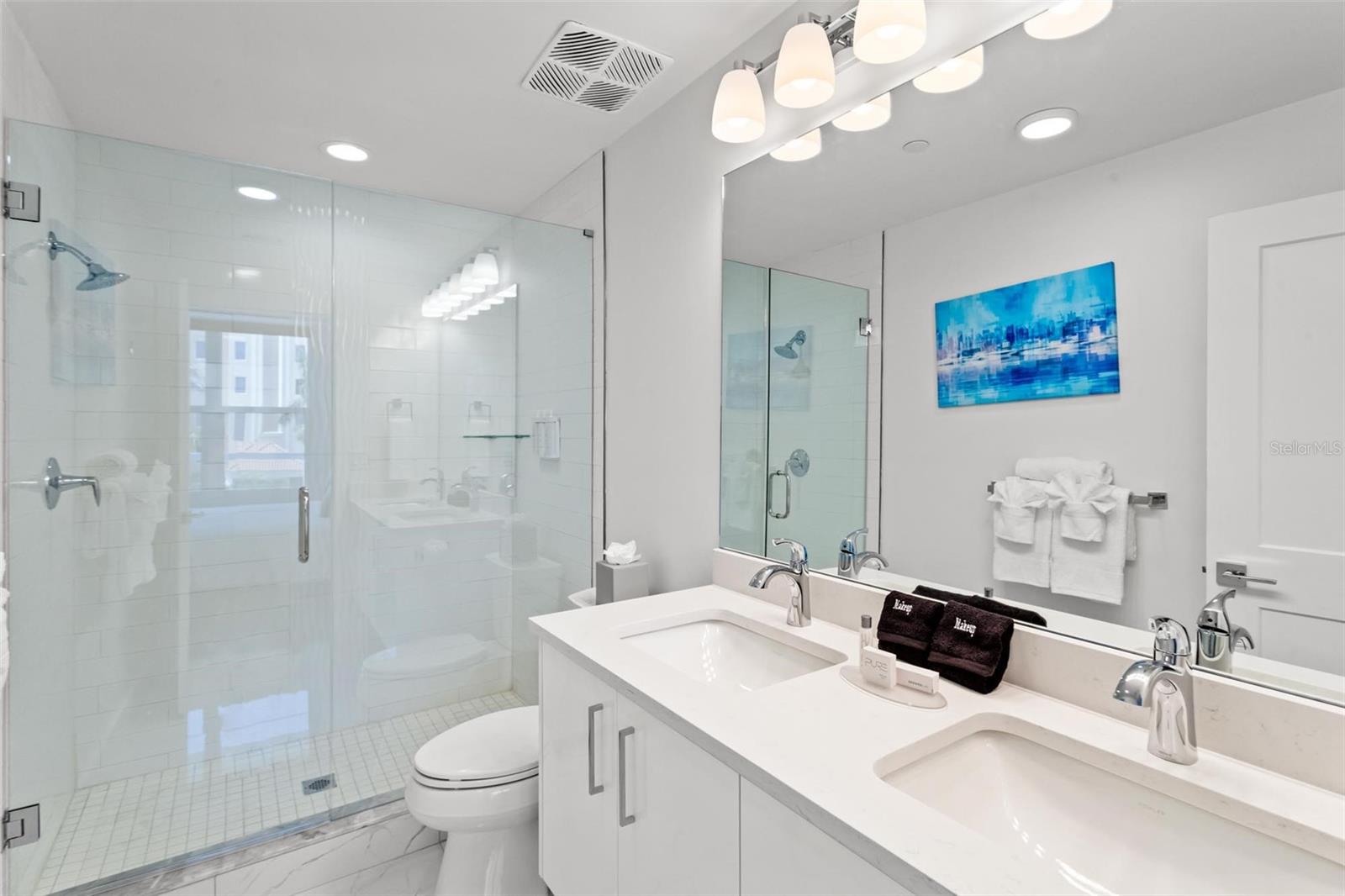 Image 13 of 17 For 11500 Gulf Boulevard 202