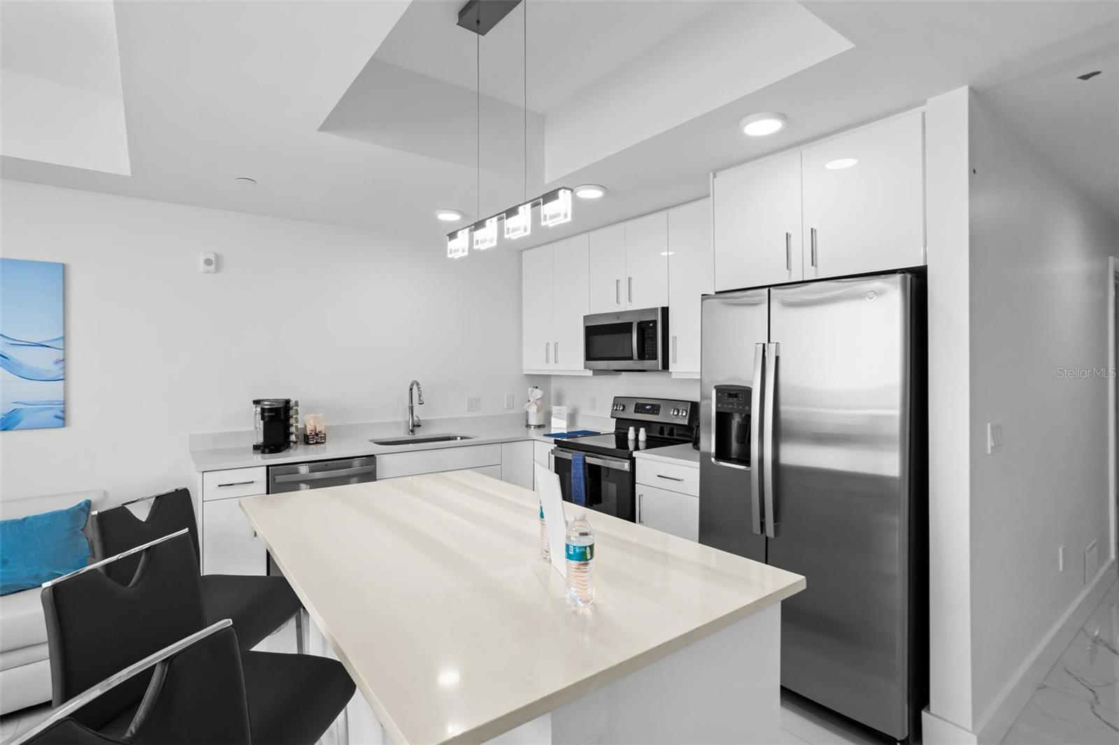 Image 4 of 17 For 11500 Gulf Boulevard 202