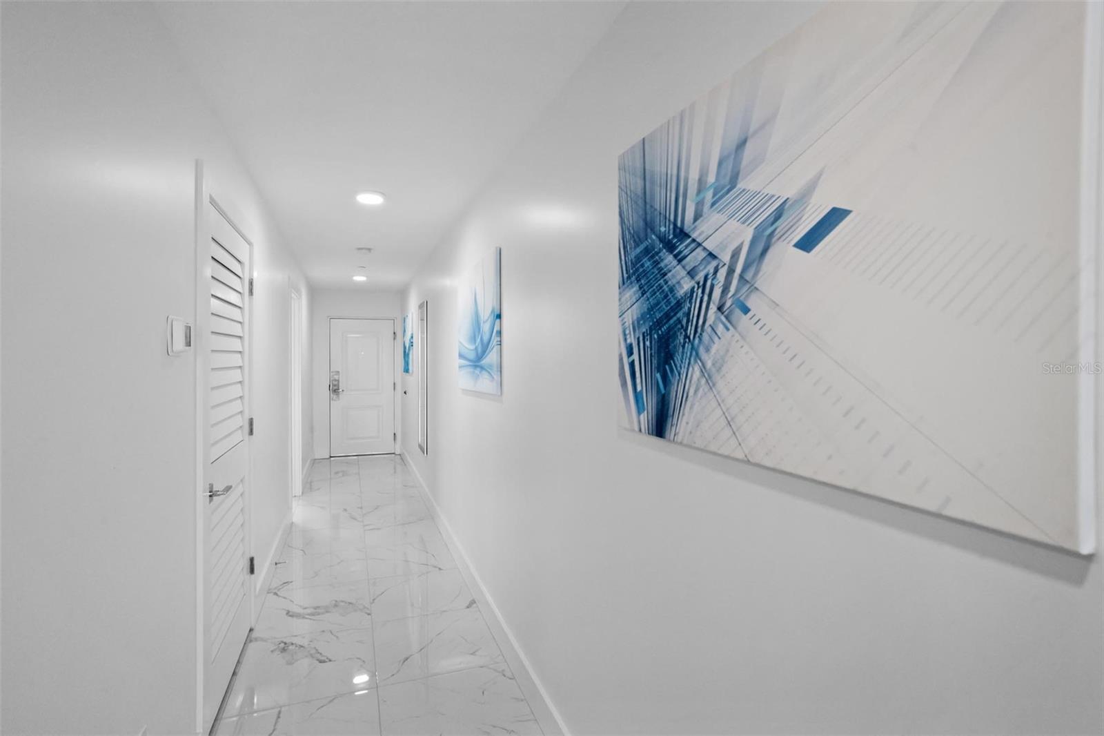 Image 6 of 17 For 11500 Gulf Boulevard 202