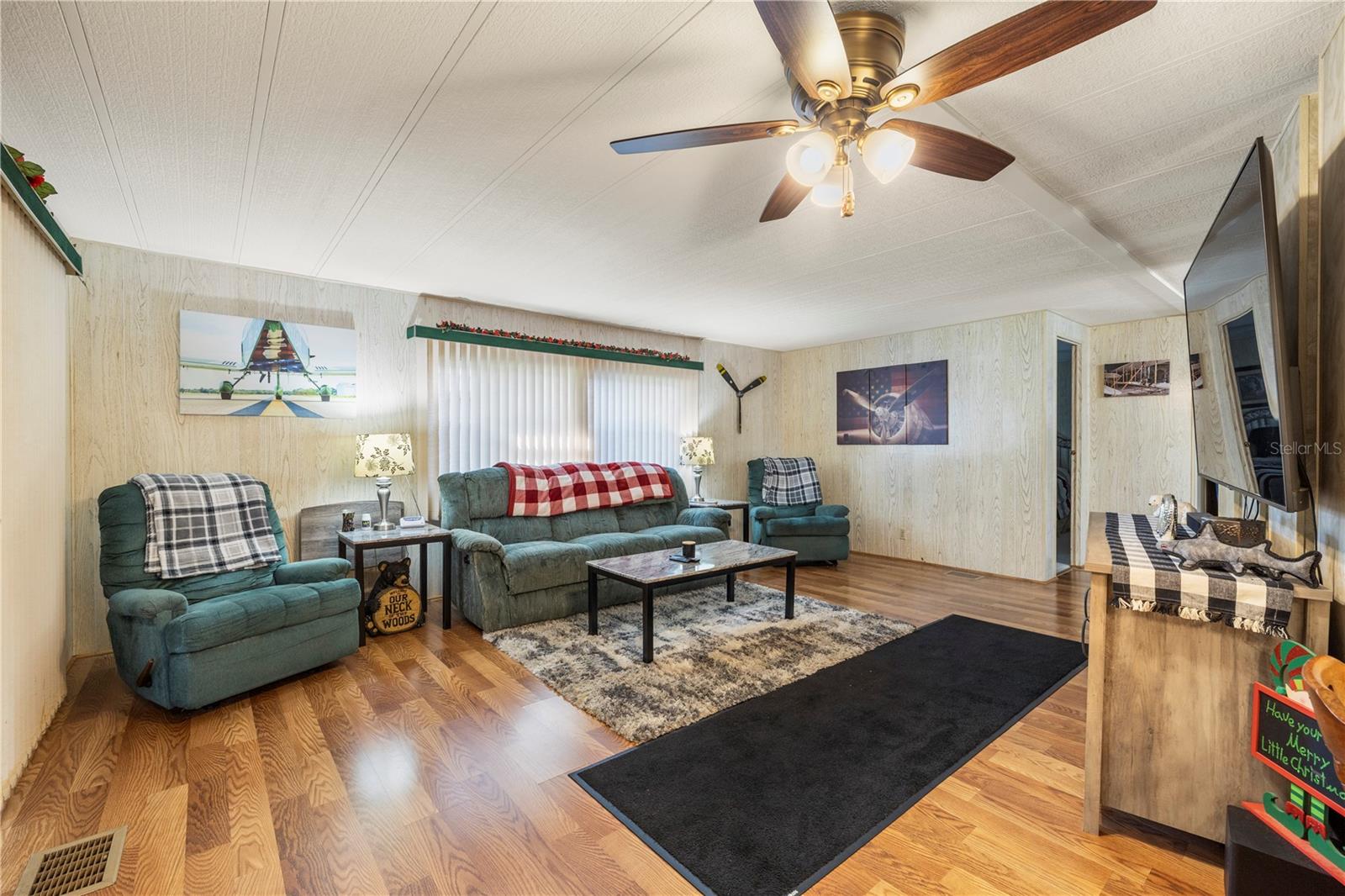 Image 8 of 50 For 6034 Alpine Drive