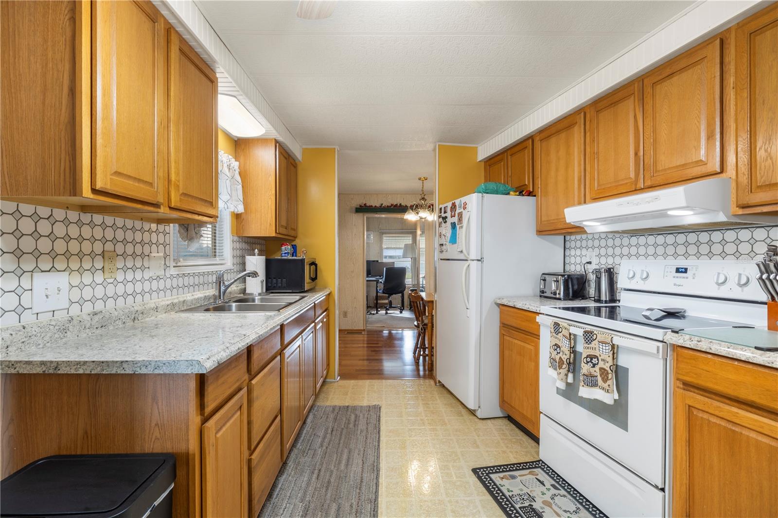 Image 9 of 50 For 6034 Alpine Drive