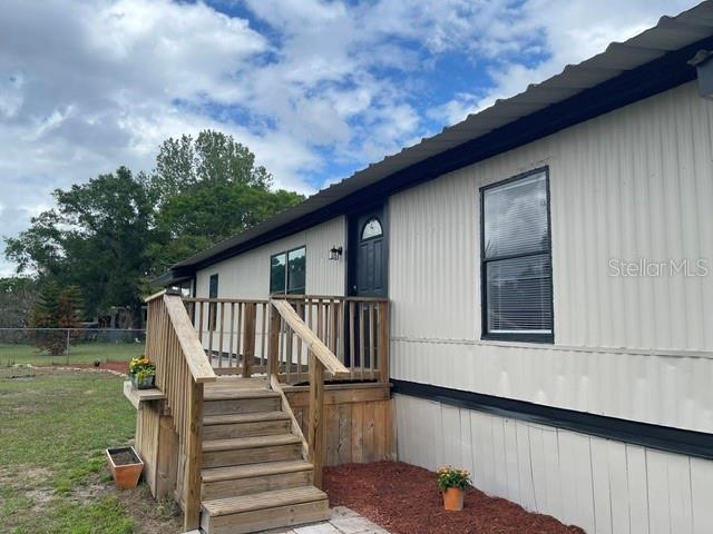 Listing photo id 1 for 12305 Shelby Drive