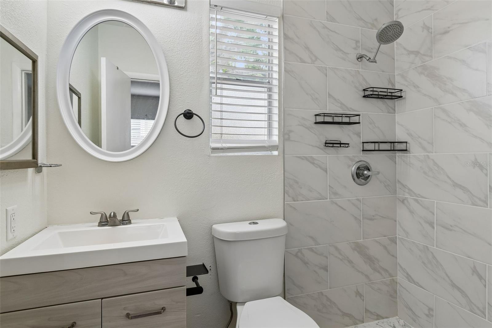 Image 17 of 25 For 739 47th Avenue N