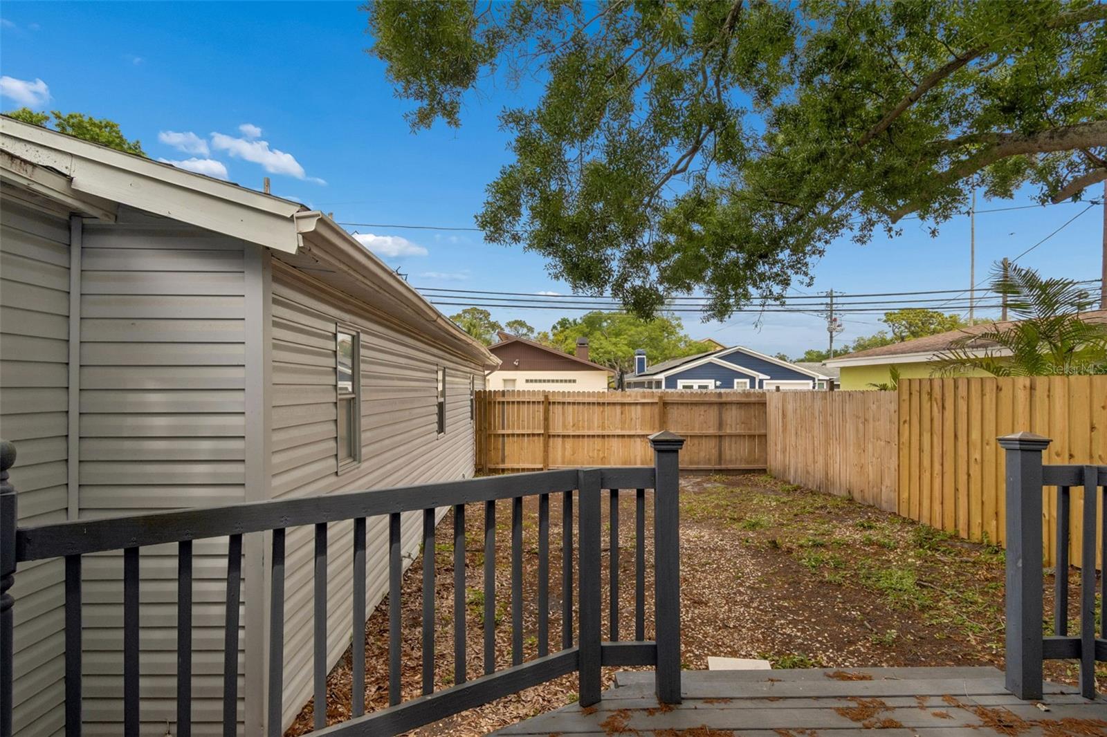 Image 19 of 25 For 739 47th Avenue N