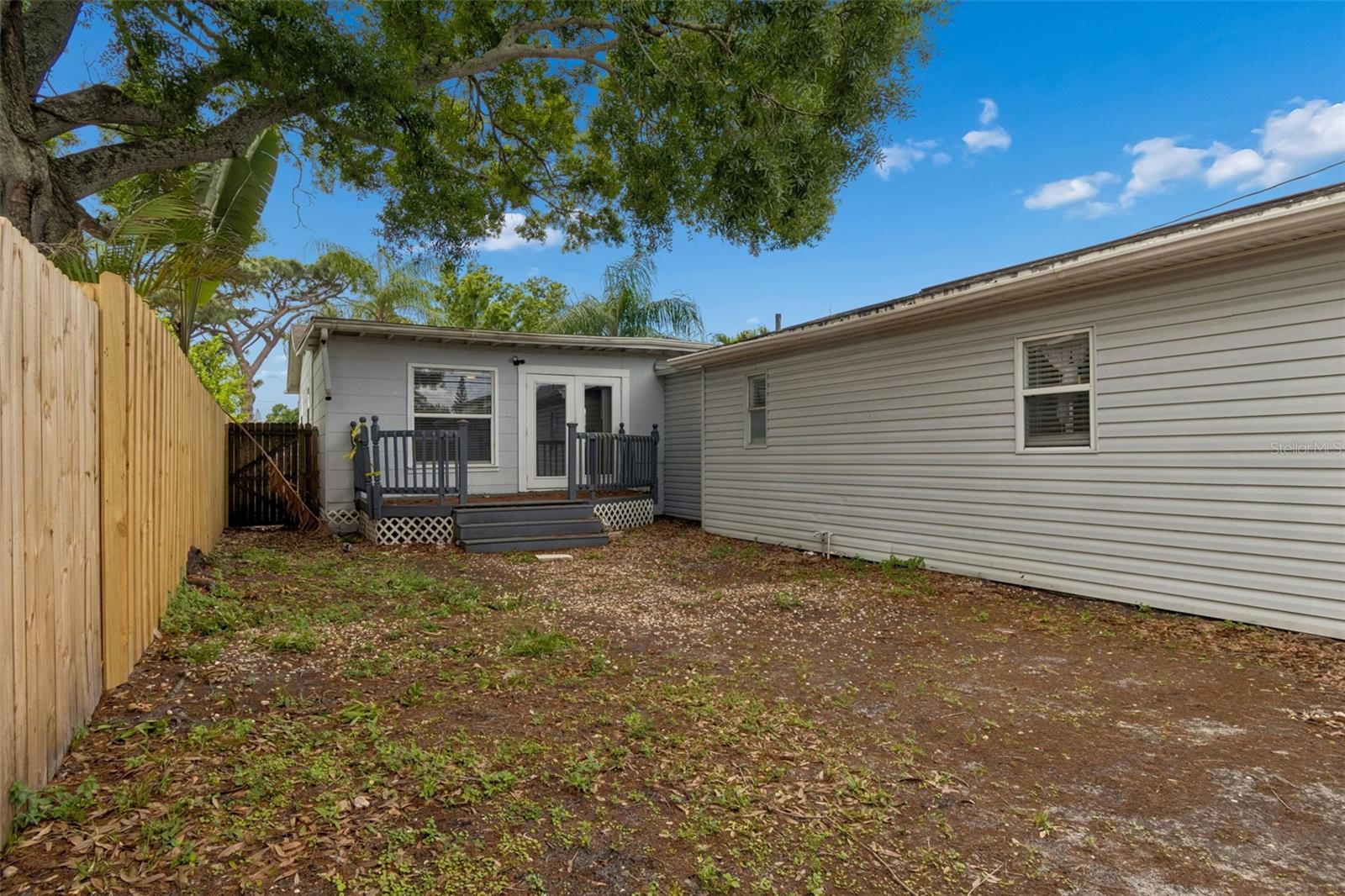 Image 20 of 25 For 739 47th Avenue N