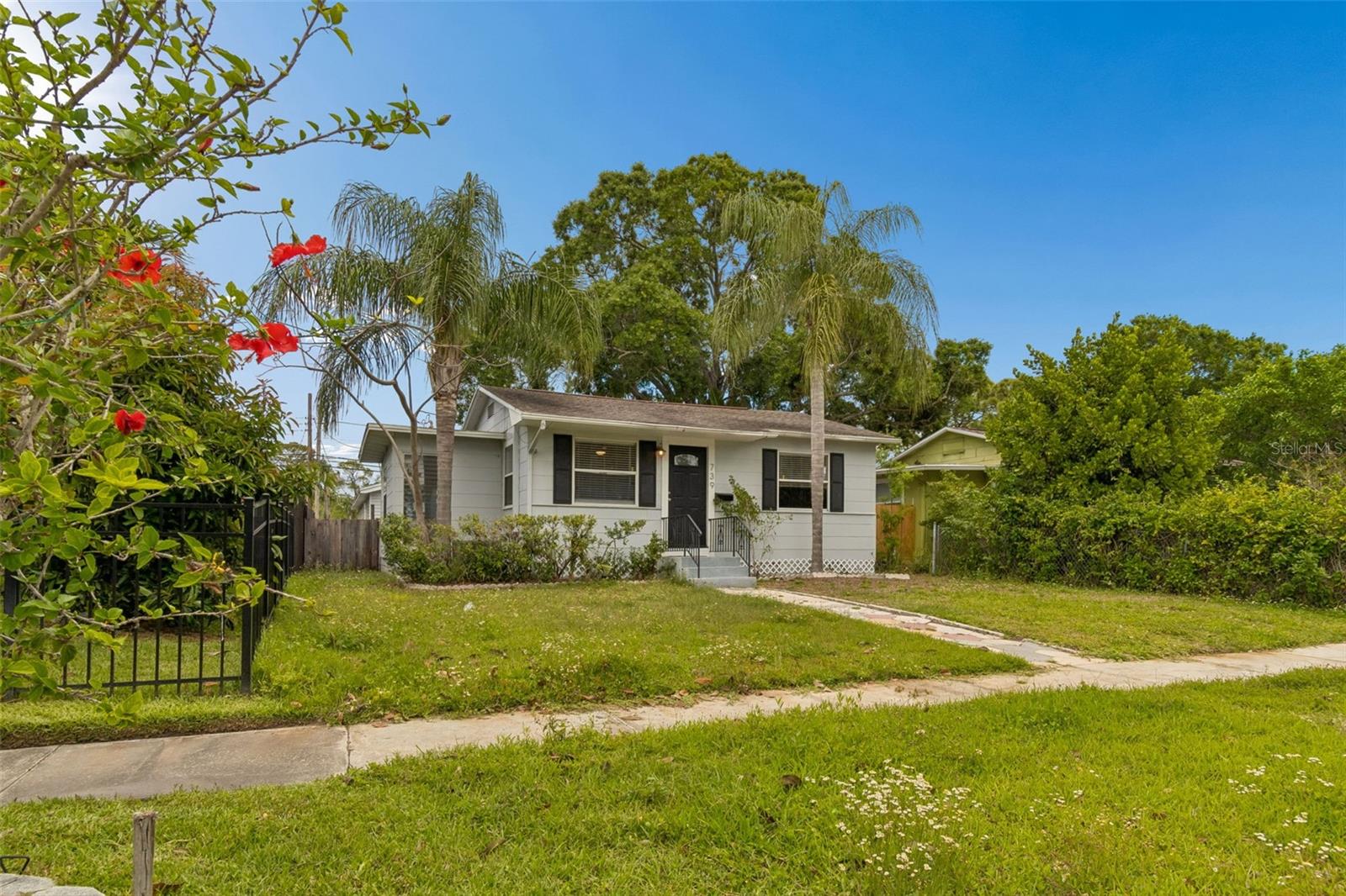 Image 25 of 25 For 739 47th Avenue N