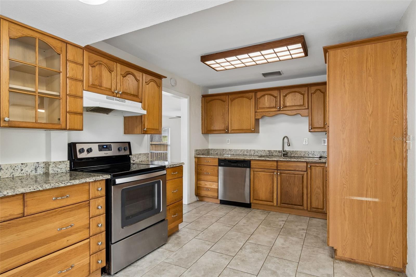 Image 4 of 25 For 739 47th Avenue N