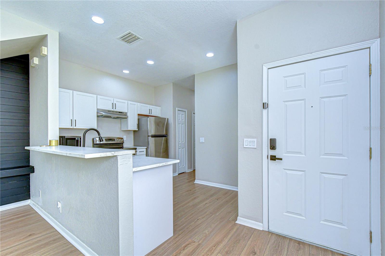 Image 4 of 40 For 10983 Winter Crest Drive