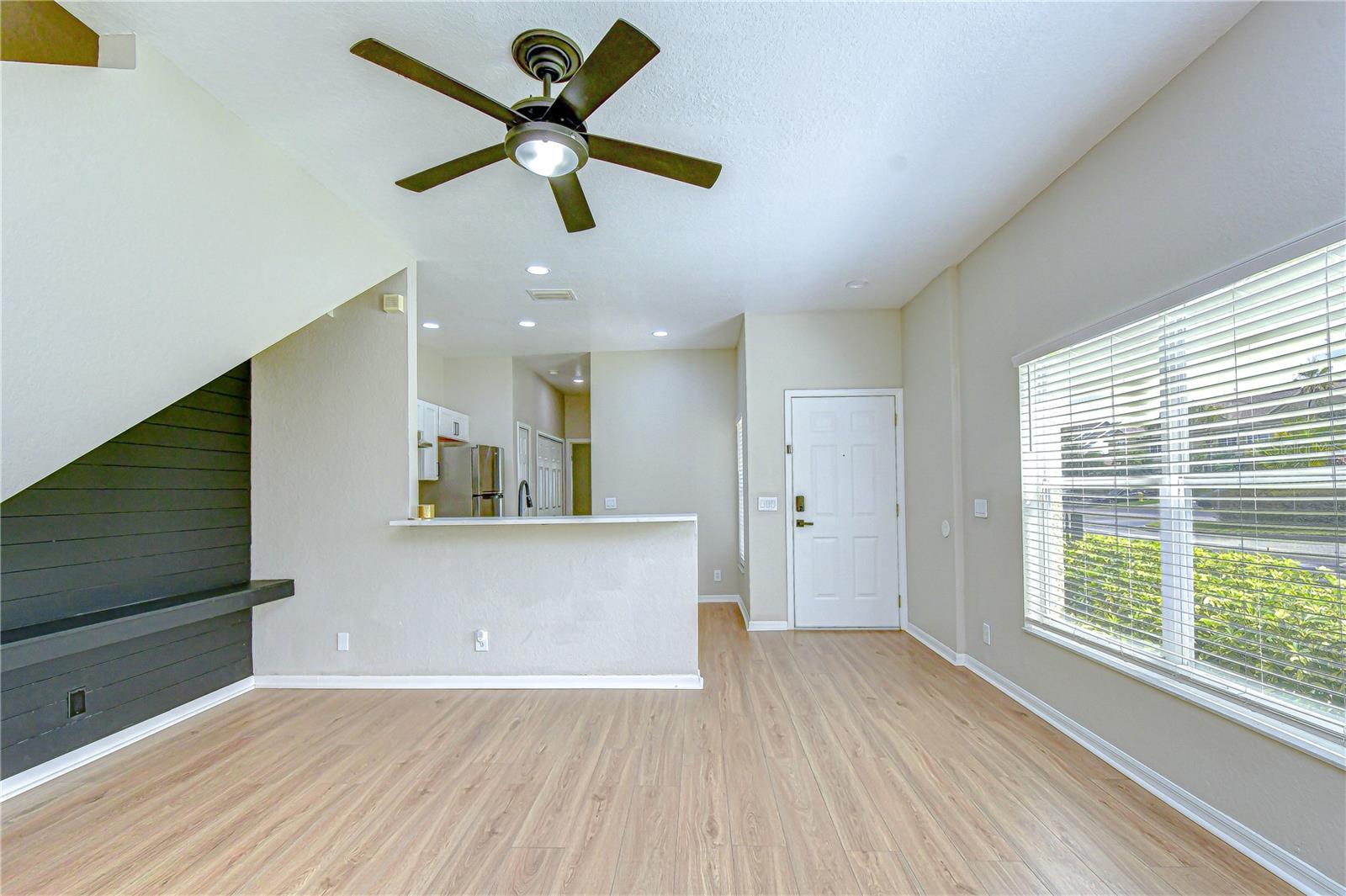 Image 8 of 40 For 10983 Winter Crest Drive