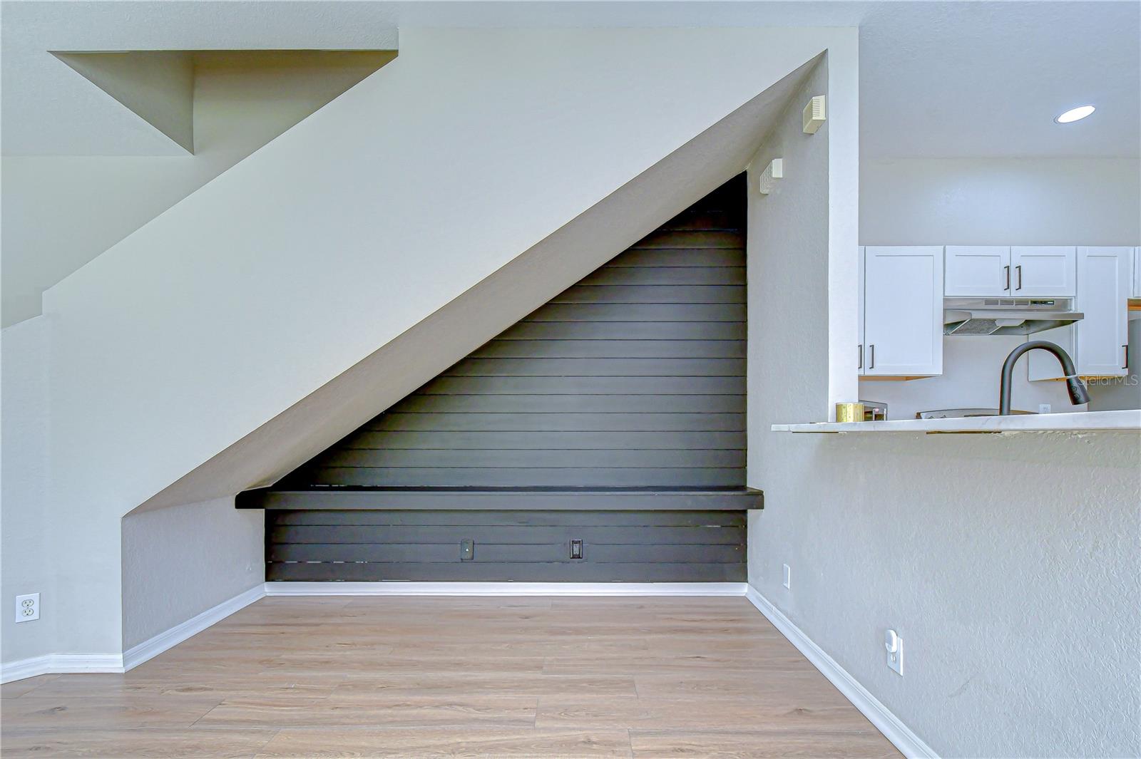 Image 9 of 40 For 10983 Winter Crest Drive