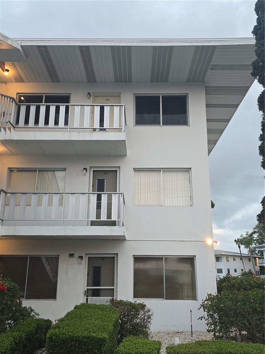 Image 2 of 3 For 11100 86th Avenue 310