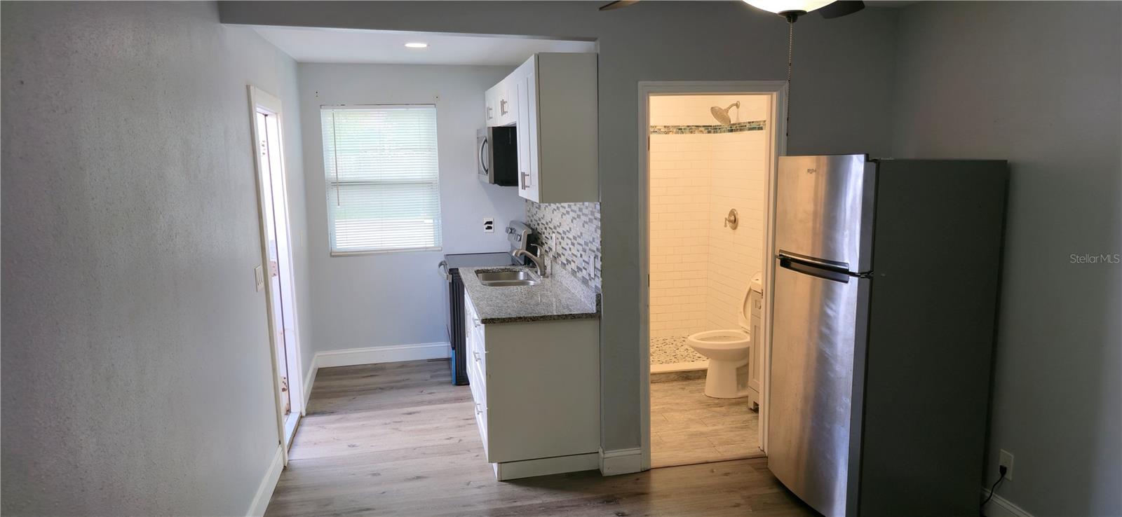 Image 6 of 9 For 3832 46th Avenue N B