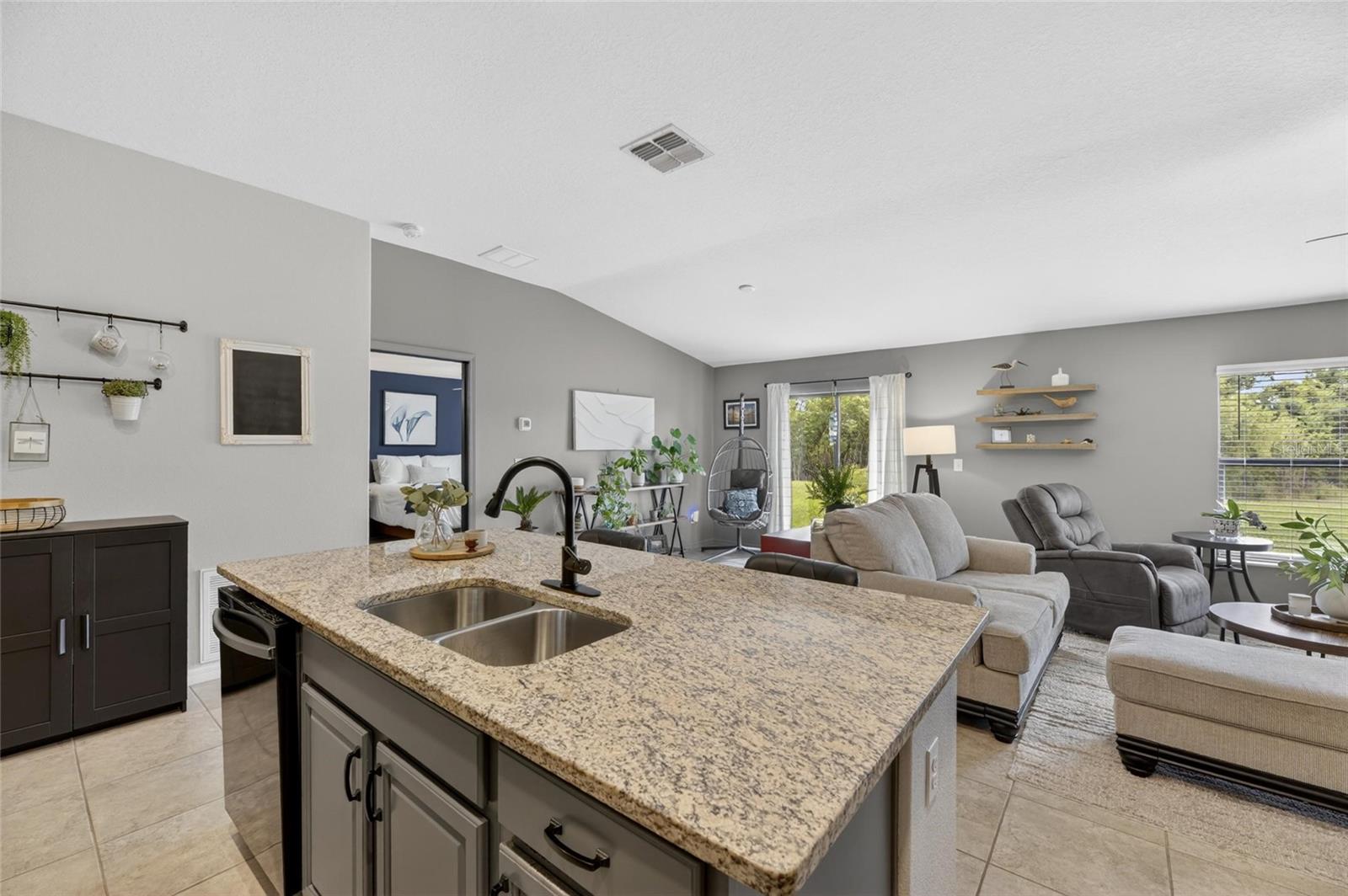 Image 21 of 69 For 7109 Salt River Avenue