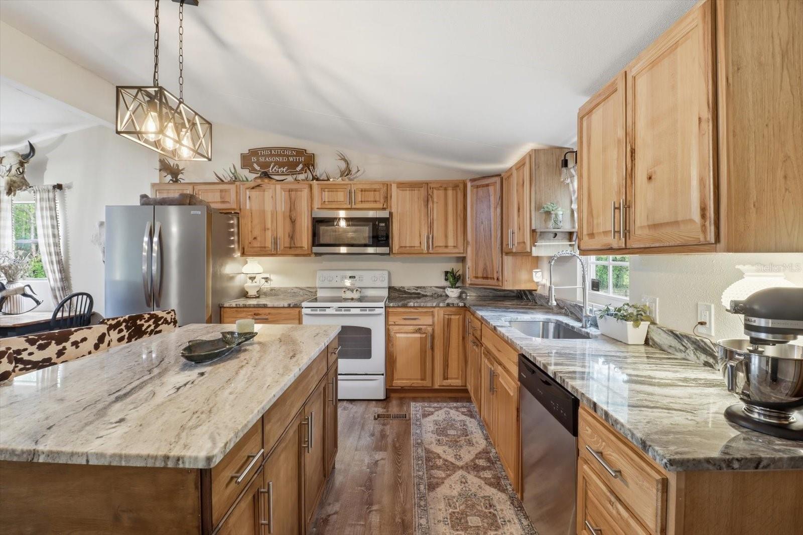 Image 10 of 41 For 5114 W Rochelle Street