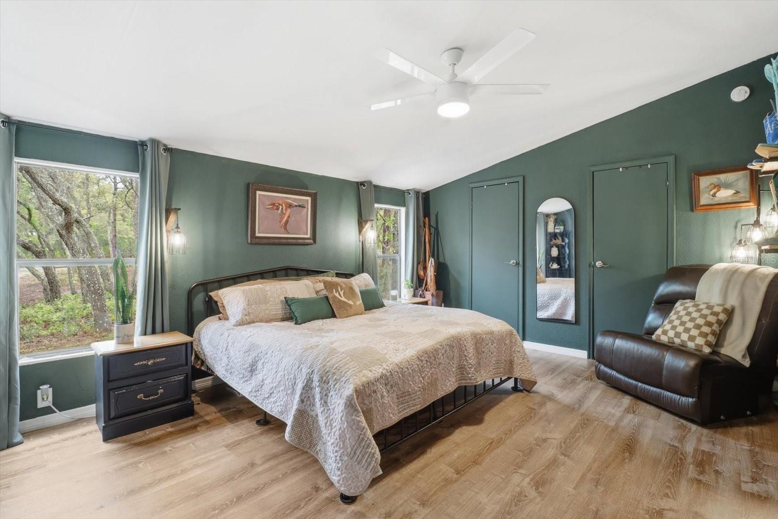 Image 23 of 41 For 5114 W Rochelle Street