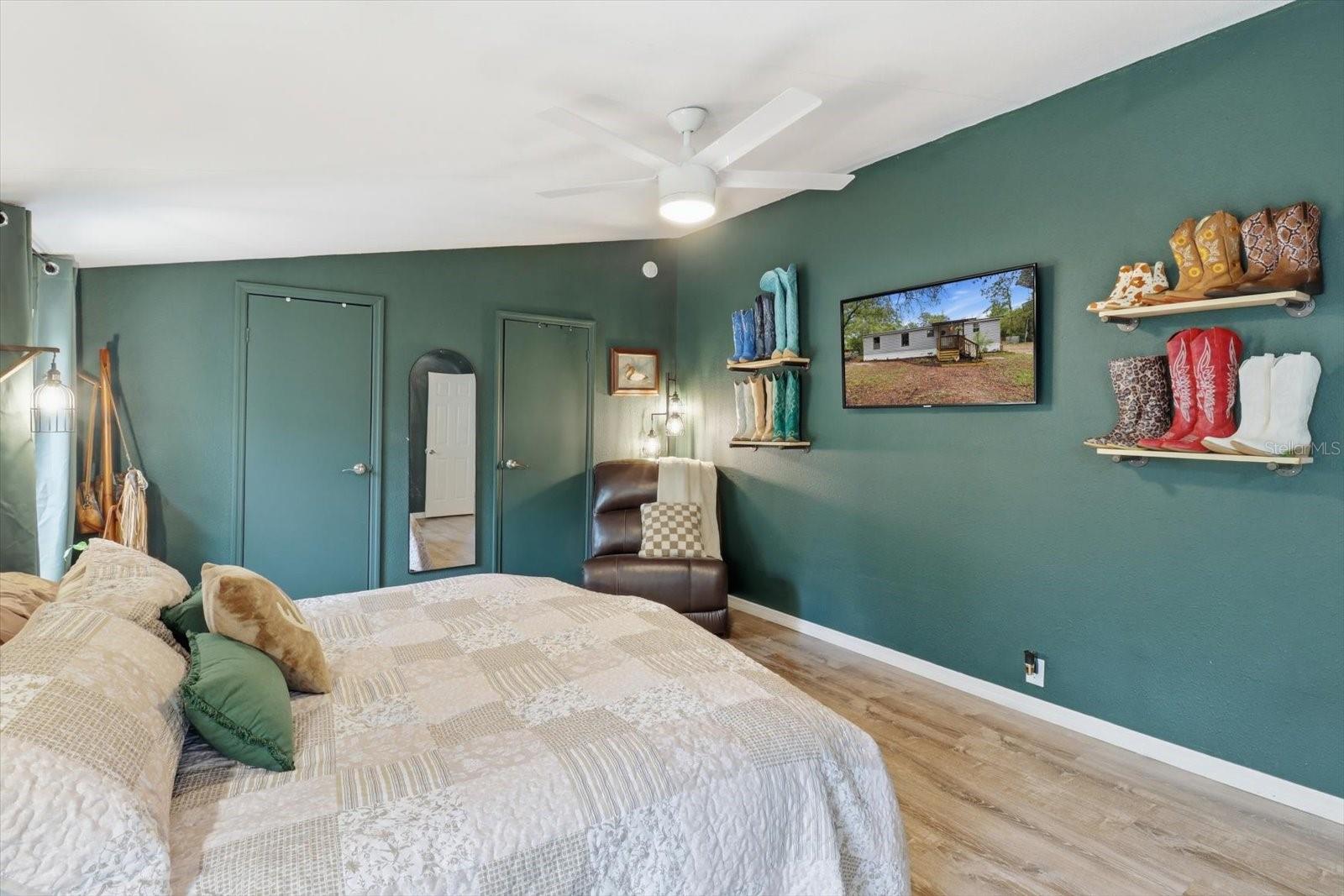 Image 24 of 41 For 5114 W Rochelle Street