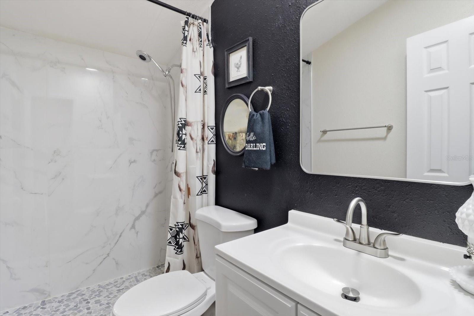 Image 32 of 41 For 5114 W Rochelle Street