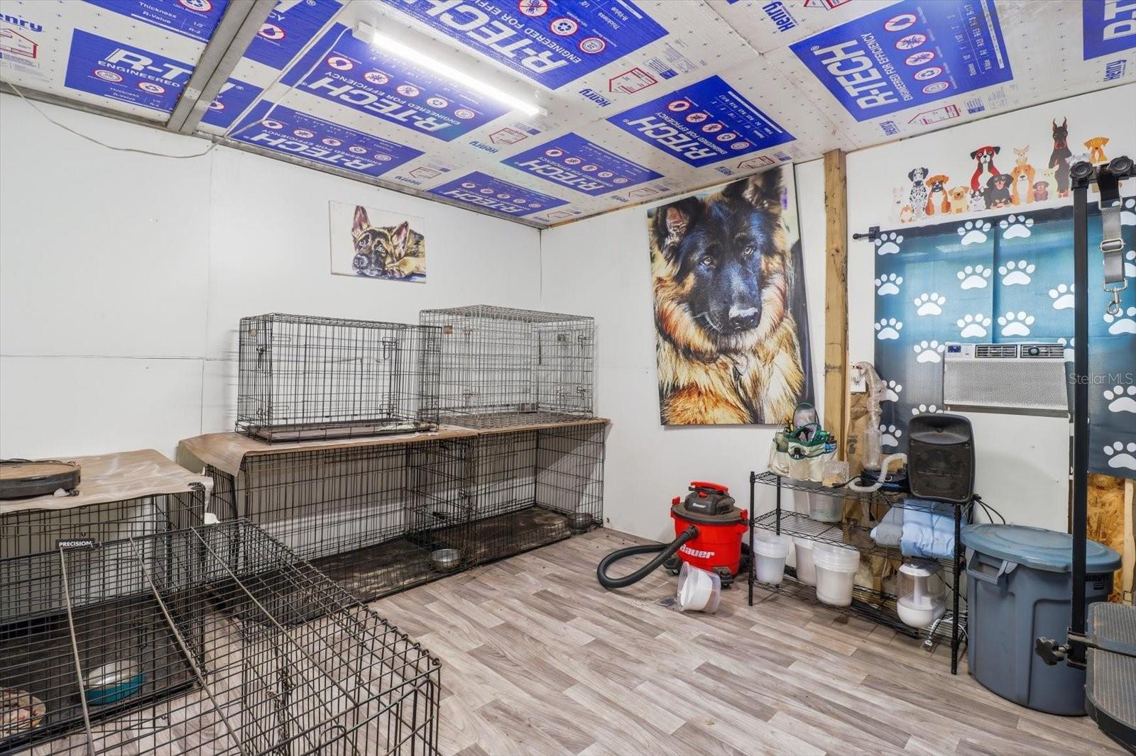 Image 34 of 41 For 5114 W Rochelle Street