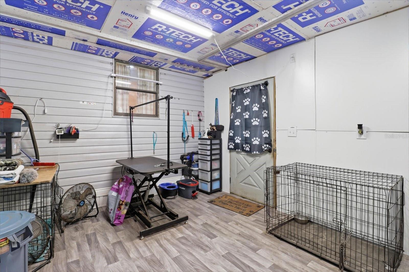 Image 35 of 41 For 5114 W Rochelle Street