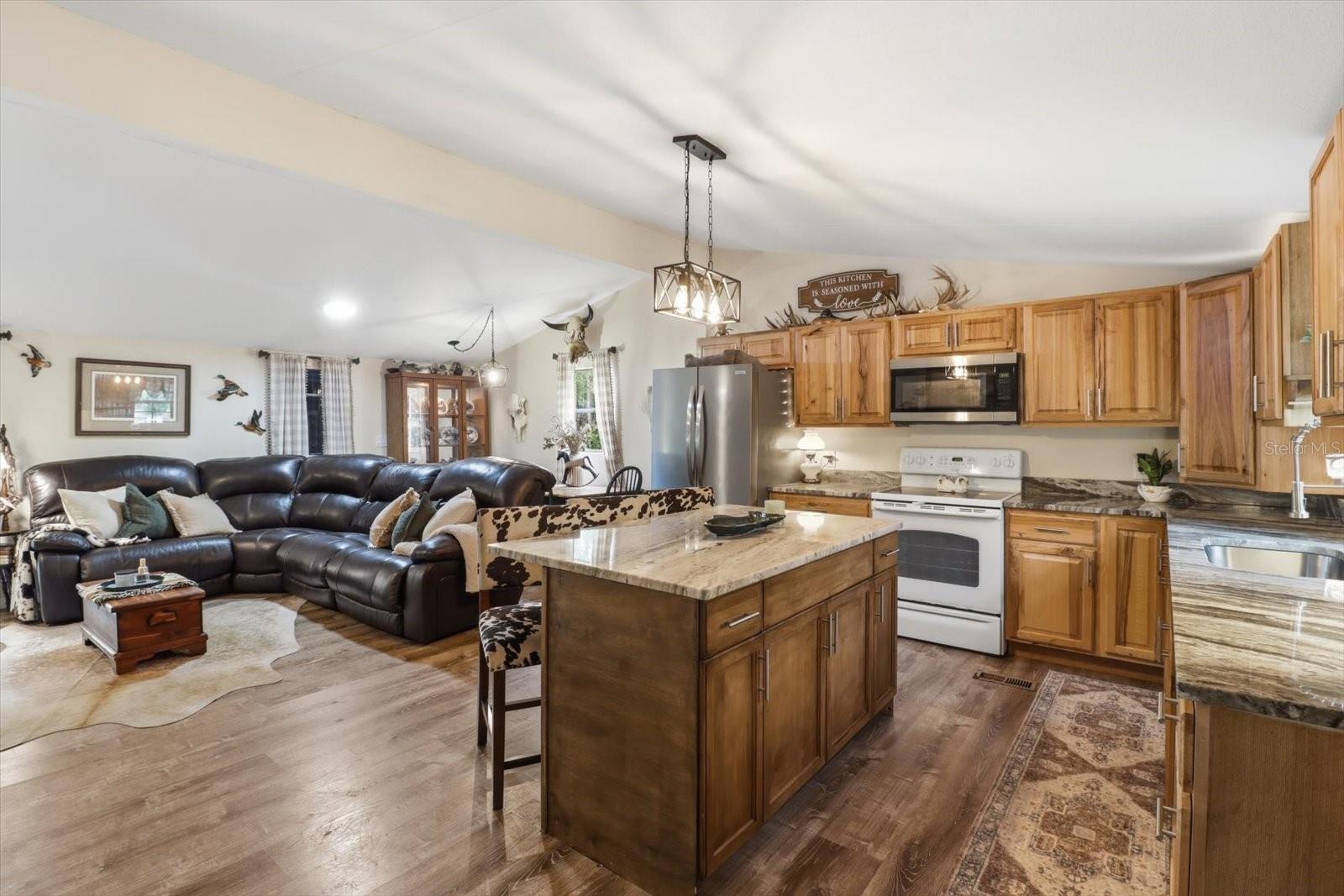 Image 9 of 41 For 5114 W Rochelle Street