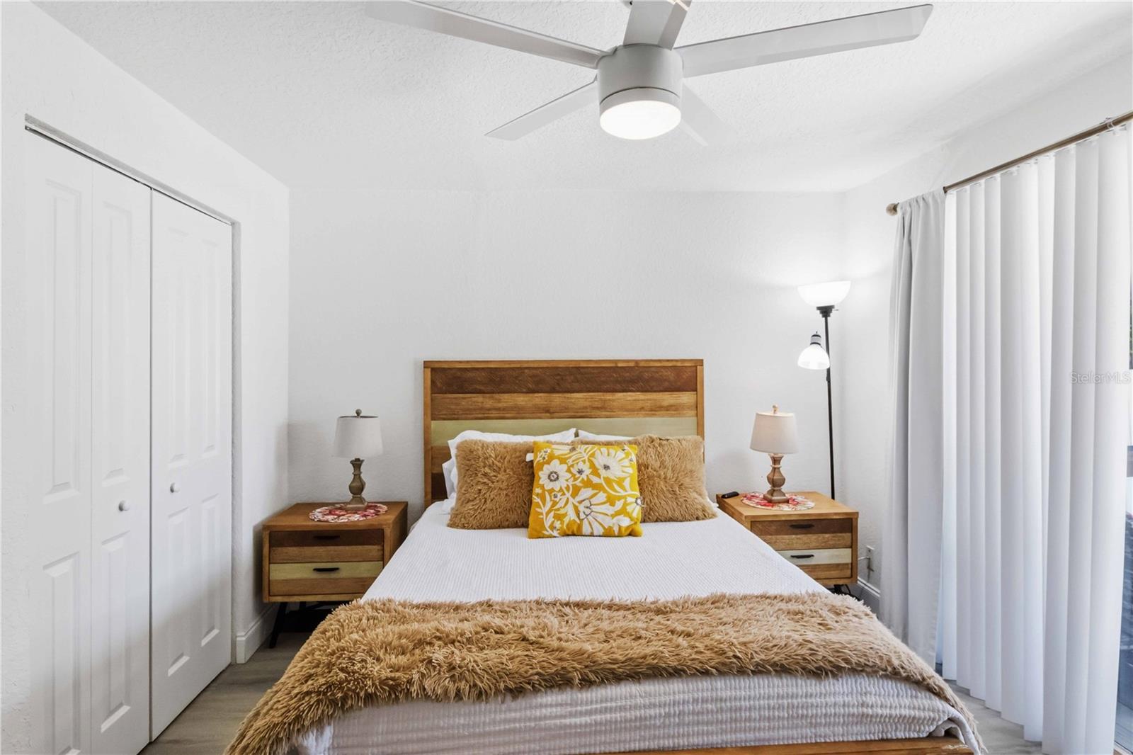 Image 13 of 31 For 2925 24th Street N