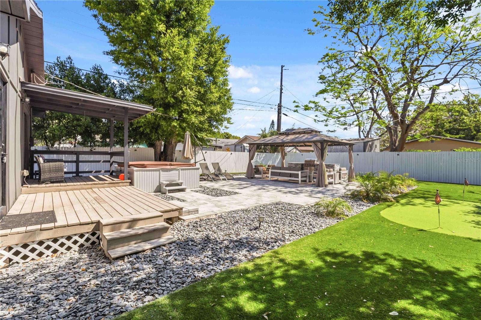 Image 2 of 31 For 2925 24th Street N