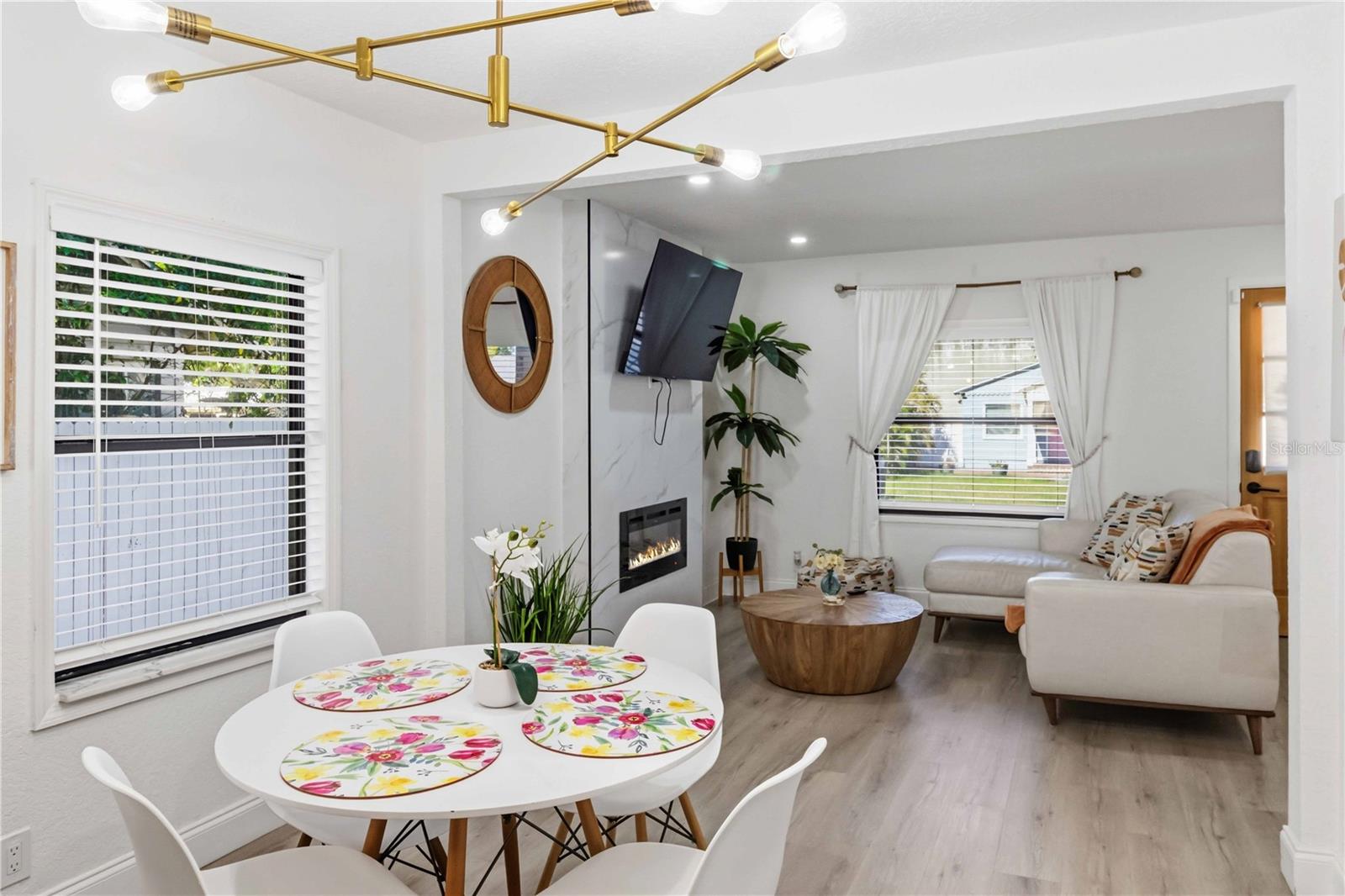 Image 6 of 31 For 2925 24th Street N