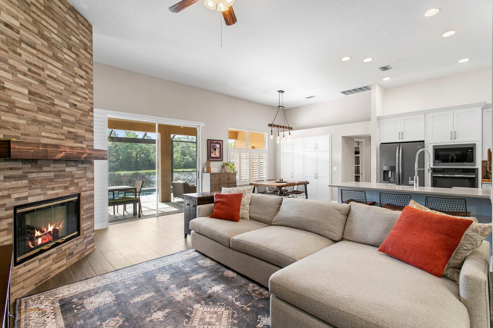 Image 13 of 66 For 8519 Portage Avenue