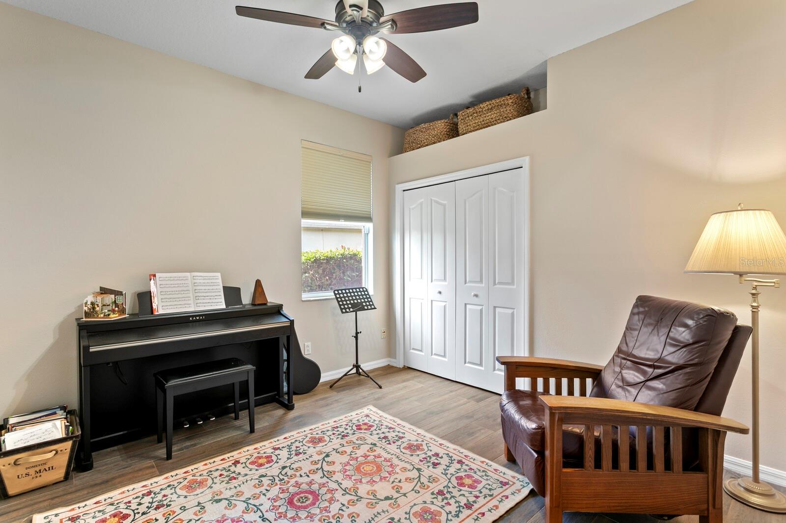 Image 33 of 66 For 8519 Portage Avenue