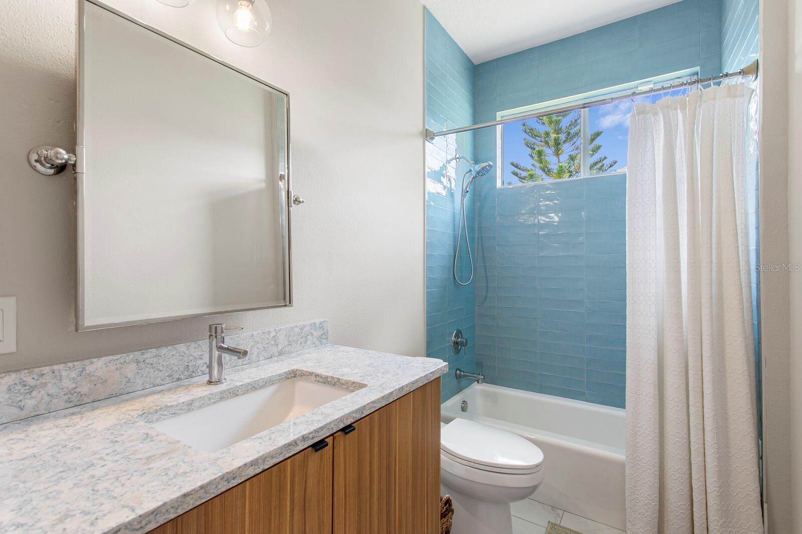 Image 35 of 66 For 8519 Portage Avenue