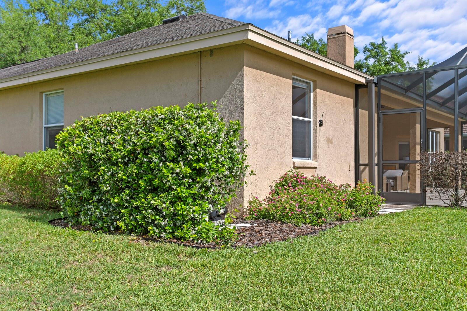 Image 53 of 66 For 8519 Portage Avenue