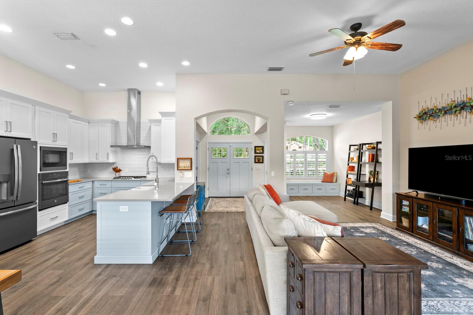 Image 7 of 66 For 8519 Portage Avenue