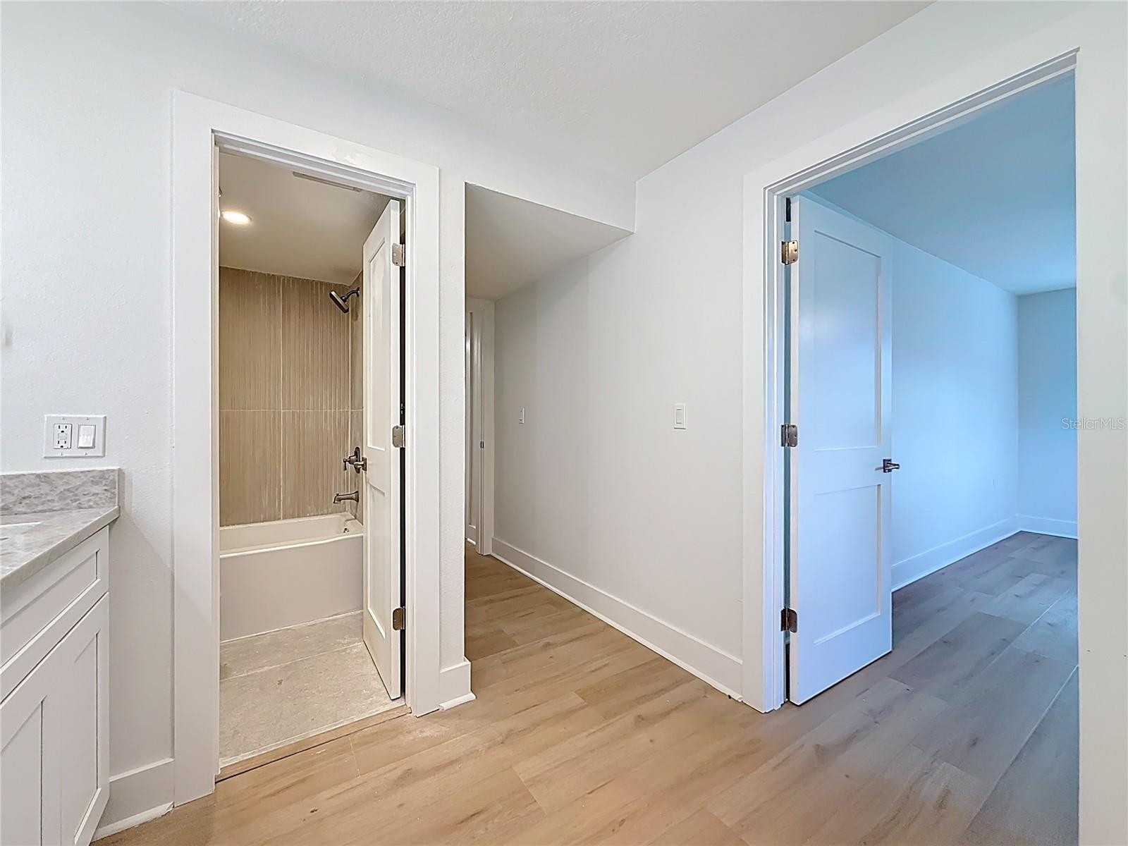 Image 22 of 40 For 200 Country Club Drive 1301