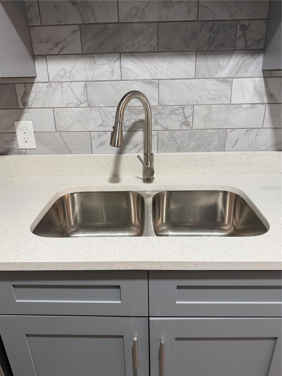 Image 11 of 29 For 9209 Tudor Drive C103