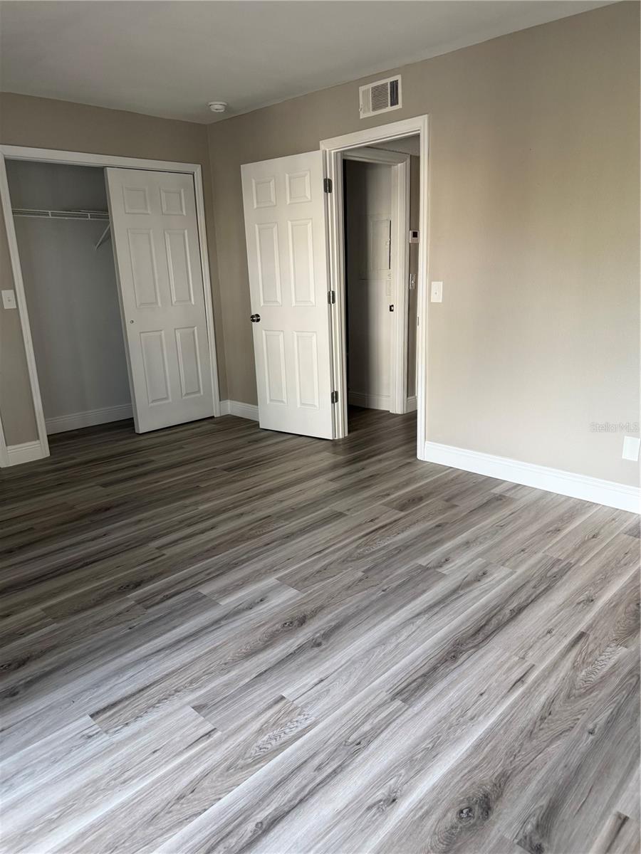 Image 19 of 29 For 9209 Tudor Drive C103