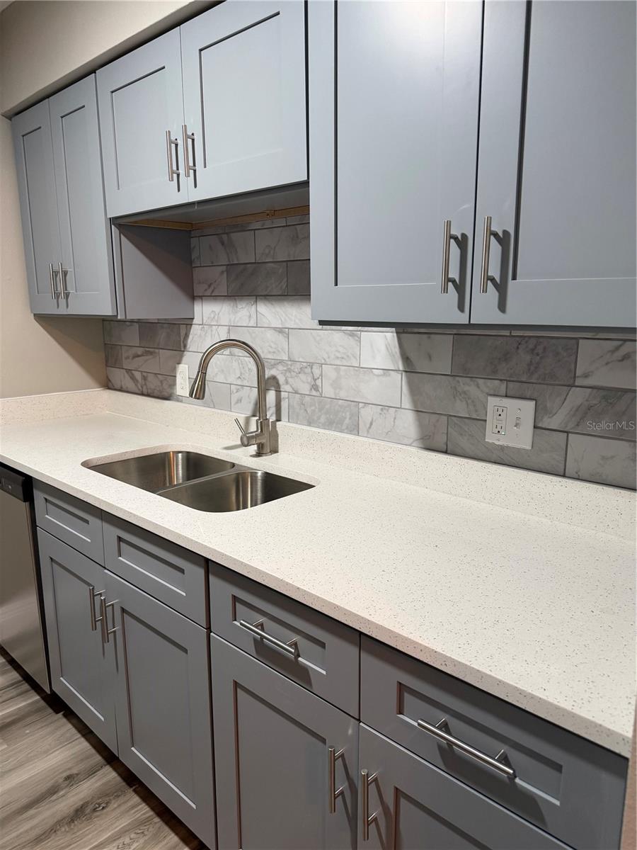 Image 9 of 29 For 9209 Tudor Drive C103