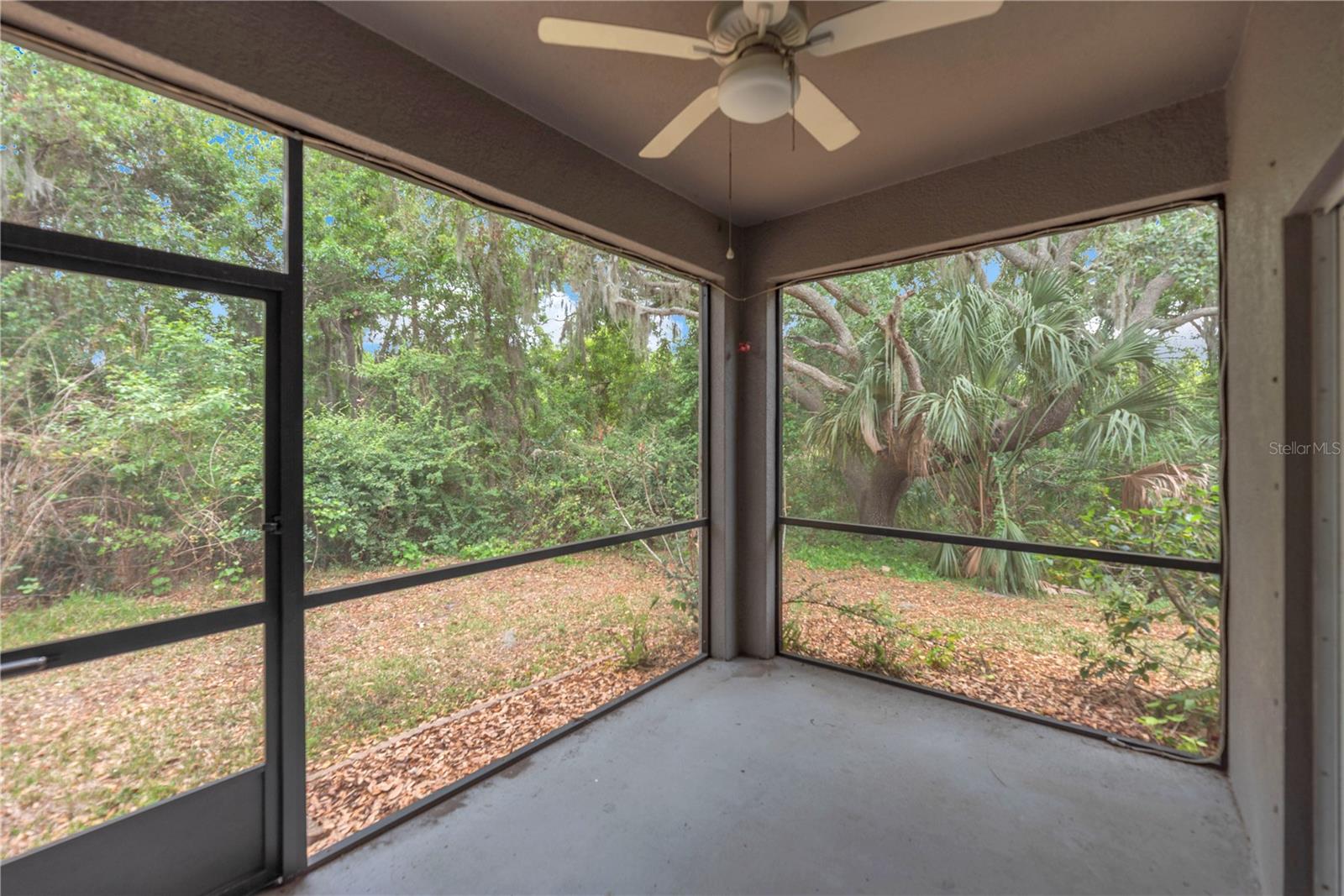 Image 8 of 29 For 10537 Lake Montauk Drive