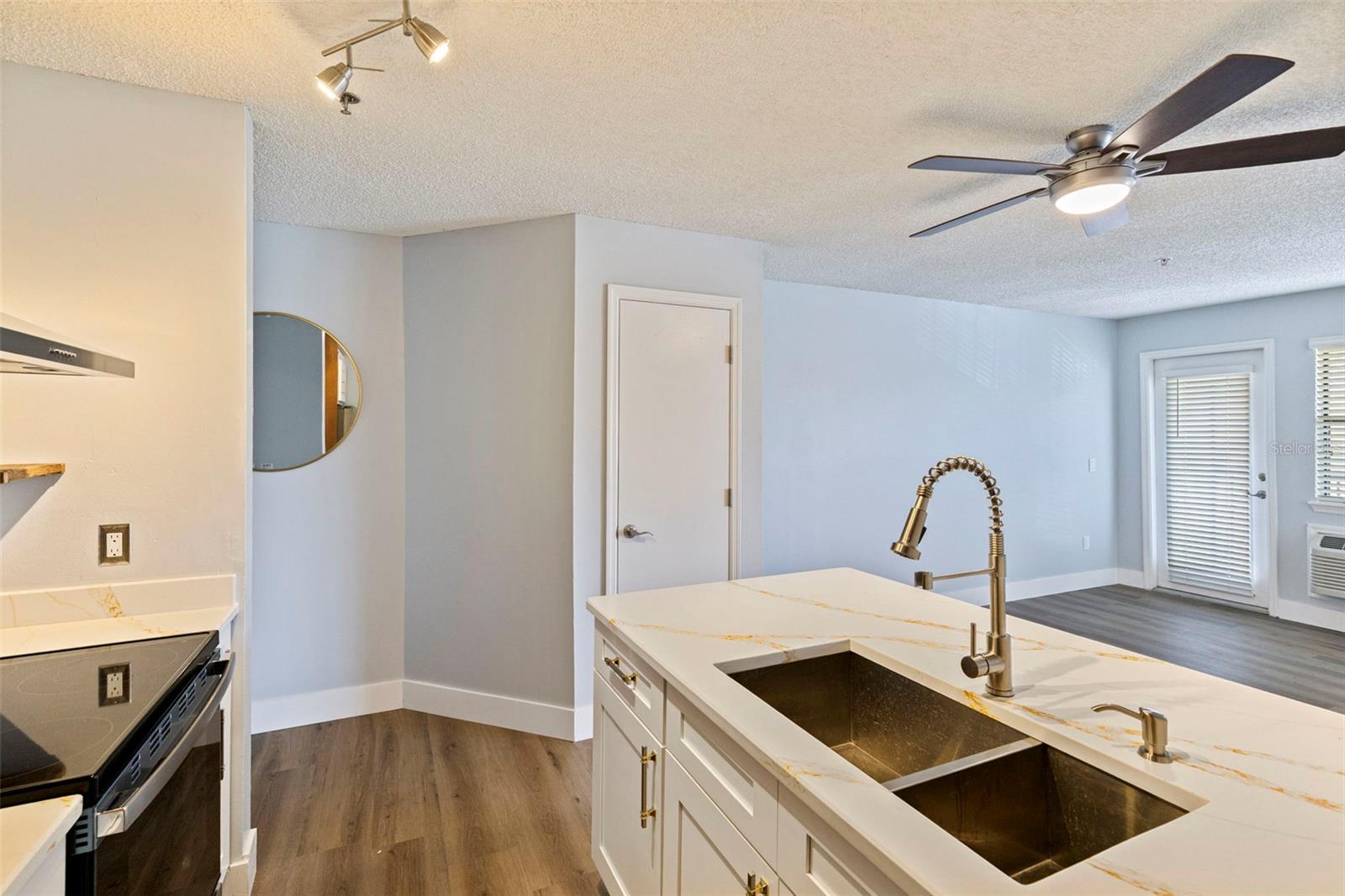 Image 11 of 40 For 11901 4th Street N 5311